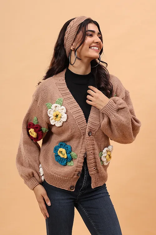 Ajoobaa Colorful "3 D Blossom" Handknitted Merino Sweater - Beige - Image 5