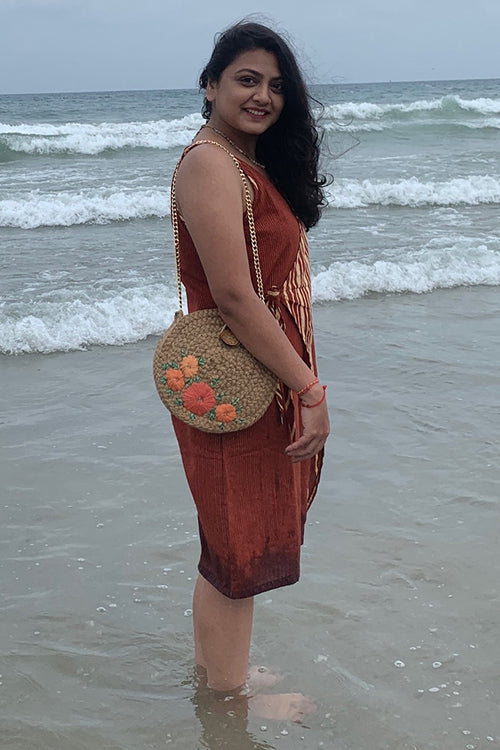 Dhaaga Apricot Full Moon Sling Bag - Image 8