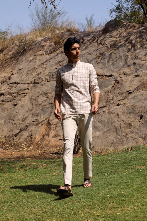 Rangsutra Arka Cotton Checked Short Kurta - Image 6