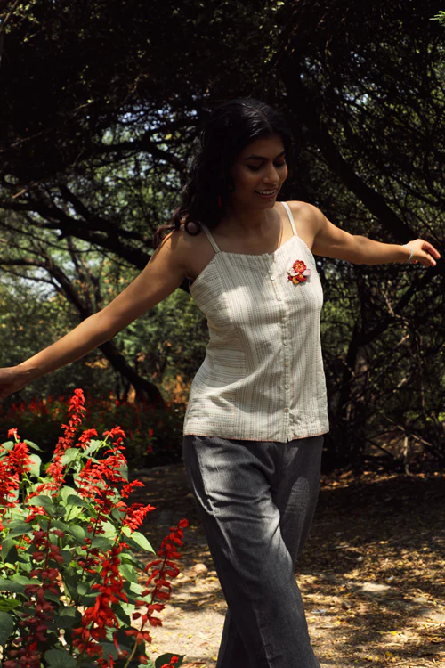 Rangsutra Arka Cotton Offwhite Strappy Striped Top - Image 7