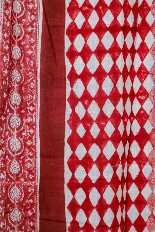 Sooti Syahi Artistic Red Illusions Hand Block Printed Door Curtain - Image 5