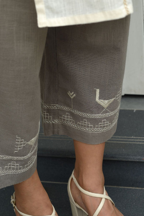 Rangsutra Bagh Cotton Grey Hand Embroidered Bottom - Image 3