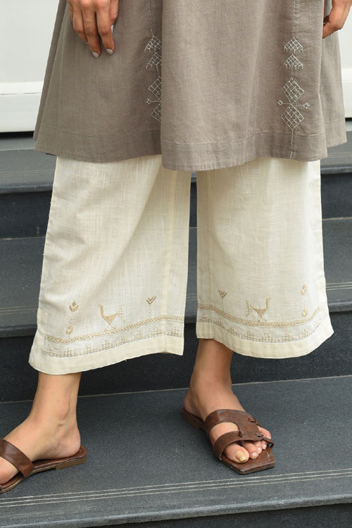 Rangsutra Bagh Cotton Off White Hand Embroidered Bottom - Image 2
