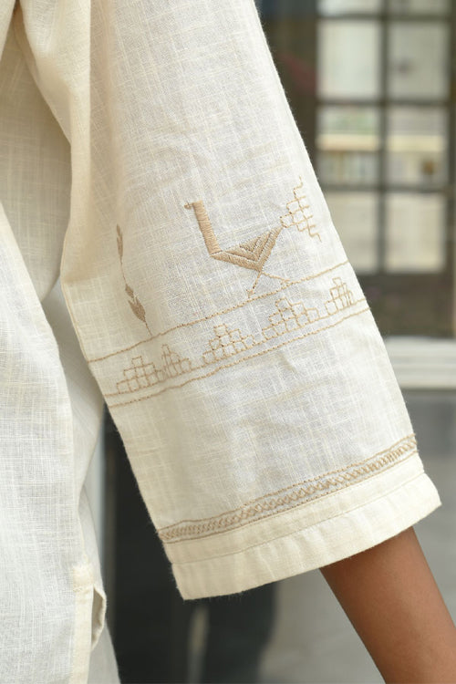 Rangsutra Bagh Cotton Round Neck Off White Hand Embroidered Top - Image 6