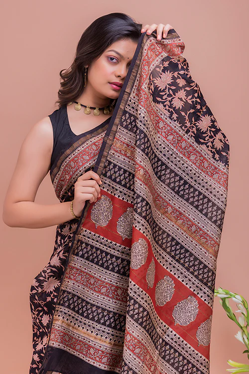TICH Classic Elegance. Bagru Block Printed Chanderi Saree - Black Leaves - Image 5