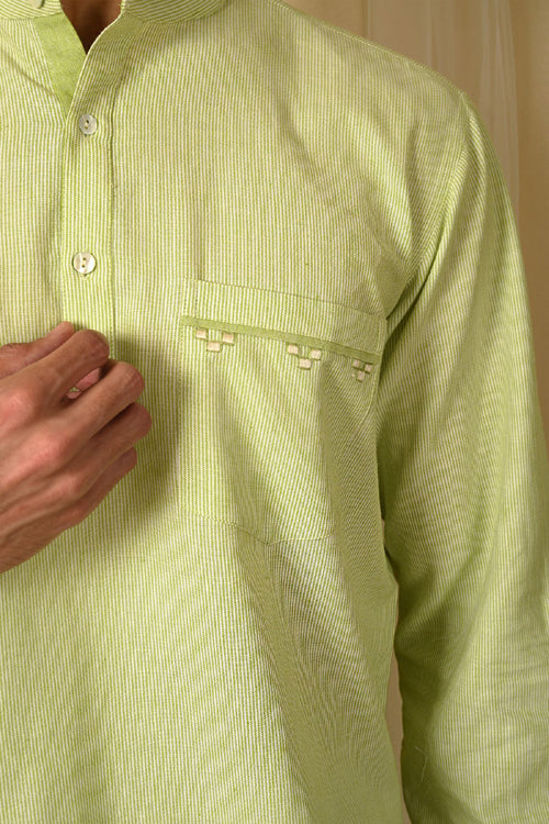 Rangsutra Baori Green Hand Embroidered Full Sleeve Short Kurta - Image 2