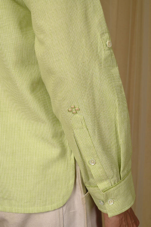 Rangsutra Baori Green Hand Embroidered Full Sleeve Short Kurta - Image 4