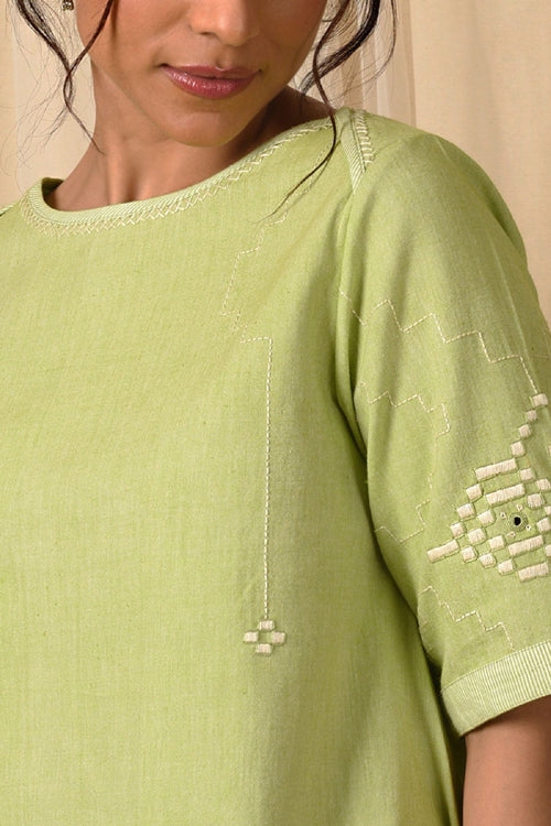 Rangsutra Baori Green Hand Embroidered Round Neck Top - Image 2