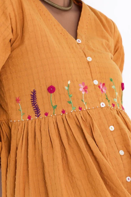 Bebaak Amara Flounce Sleeved Pure Cotton Hand Embroidered Dress - Image 5