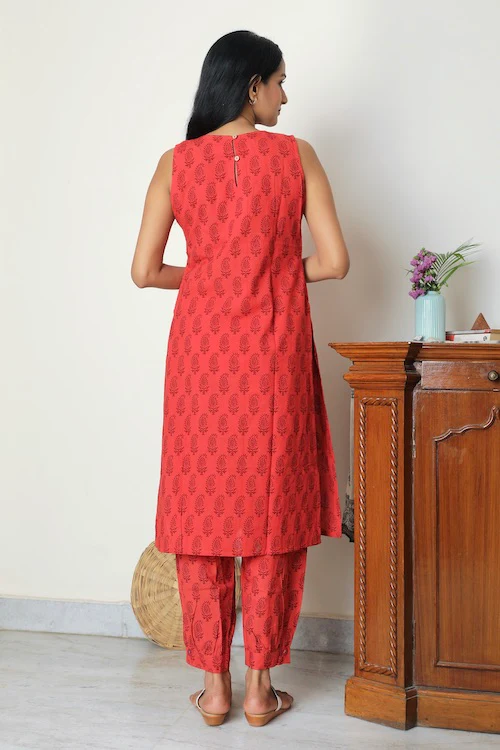 Bebaak Amruta Bagh Printed Sleeveless Tunic Set - Image 6