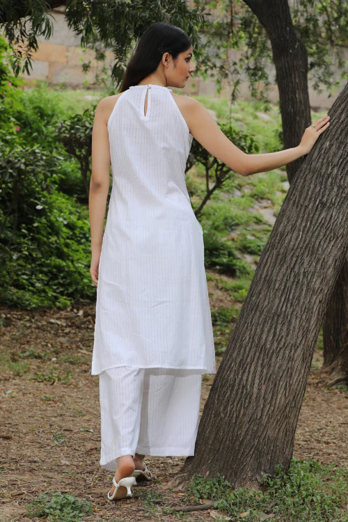 Bebaak Indian Rose Handpainted & Handwoven Tunic Set - Image 5