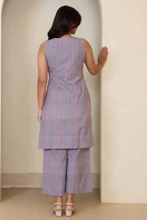 Bebaak Jane Mirror Hand Embroidered & Handwoven Kurta Set - Image 4