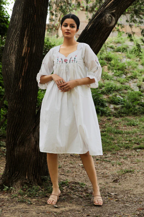 Bebaak Jasmin Handpainted & Handwoven Dress - Image 3