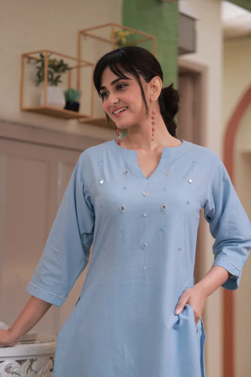 Bebaak Megha Mirror Handwoven Kurta Set