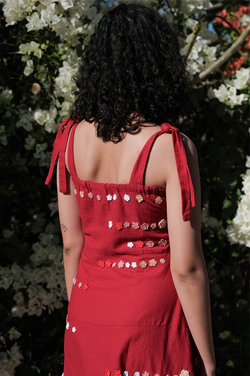 Okhai 'Bird Song' Pure Cotton Hand Embroidered Sleeveless Dress - Image 3