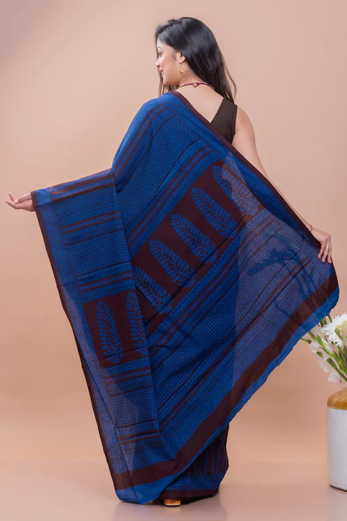 Bagh Hand Block Printed Cotton Saree - Black & Blue Vine - Image 6