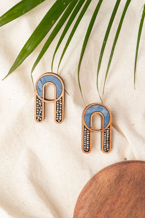 Whe Blue Repurposed fabric and wood earring - Image 3