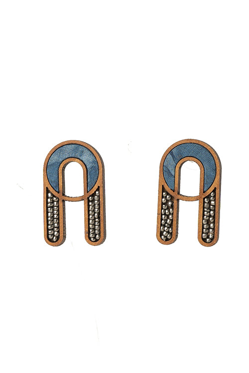 Whe Blue Repurposed fabric and wood earring - Image 4