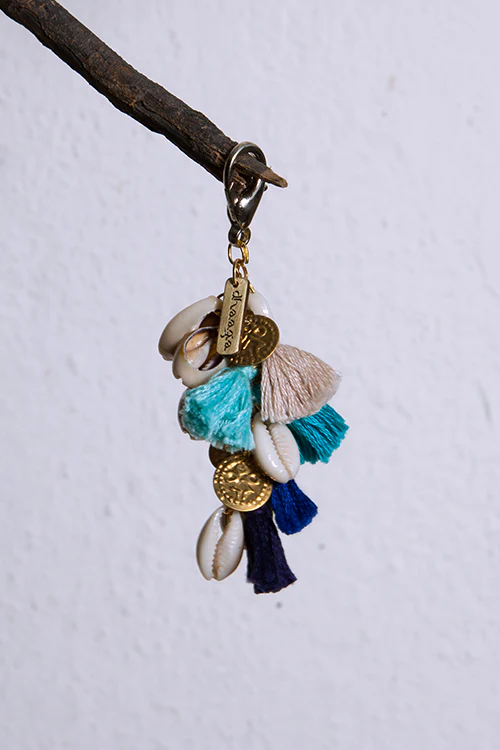 Dhaaga Blue Shell Coin Keycharm - Image 3