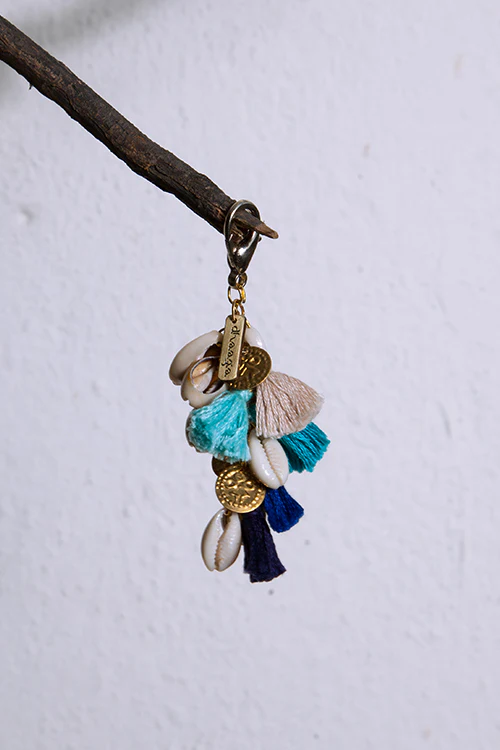 Dhaaga Blue Shell Coin Keycharm - Image 4