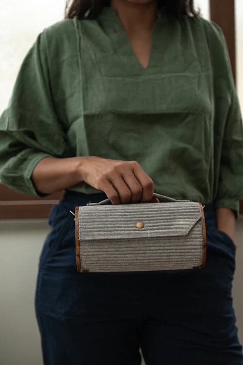 Lukka Chuppi Cadet Round Clutch - Single Sleeve - Image 2