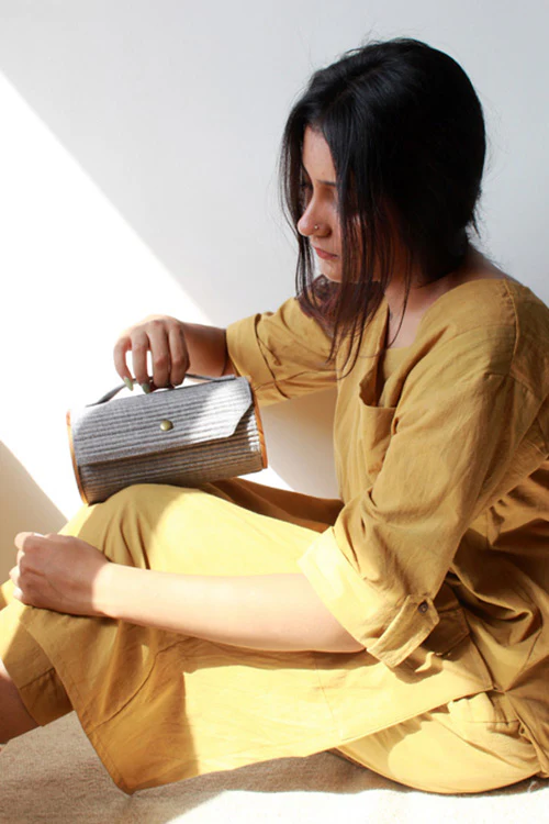 Lukka Chuppi Cadet Round Clutch - Single Sleeve - Image 3