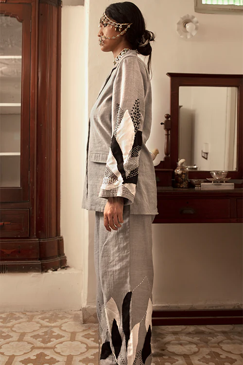 Chambray & Co. Glenn Pant Suit Set - Image 3