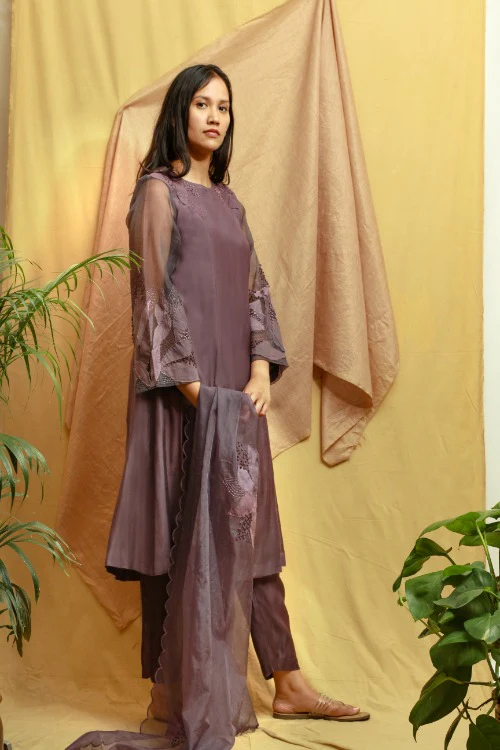 Chambray & Co. Roohi 3 piece Coord Set - Image 10