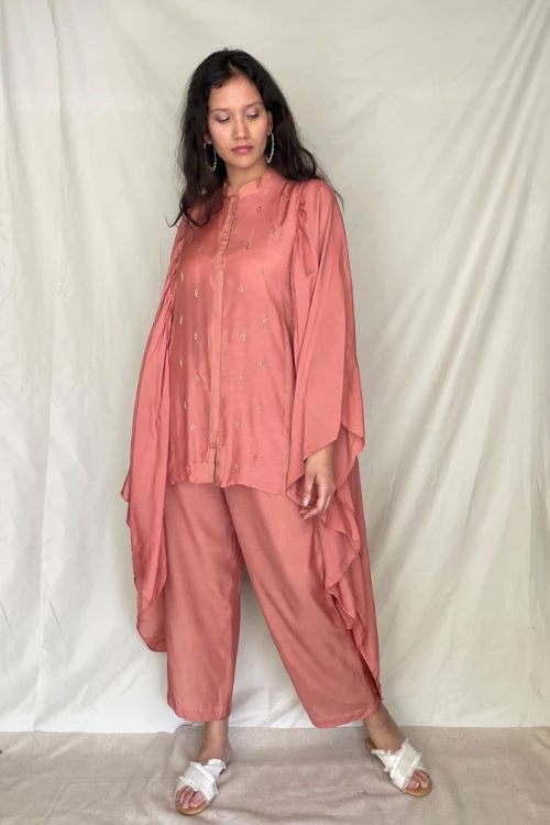 Chambray & Co.s Akilina Top - Image 5