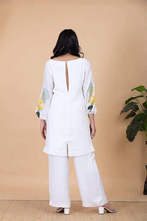 Chambray & Co.'S Aurora Applique Vegan Silk Coord Set - Image 7