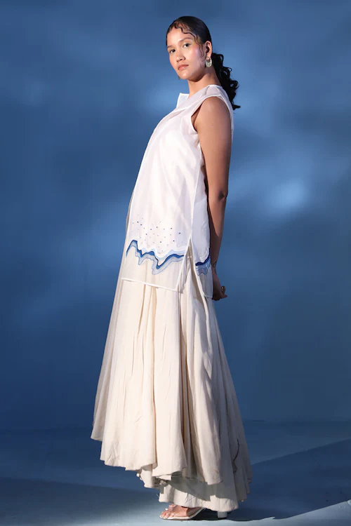 Chambray & Co.'S Evian Resham Thread Embroidery Silk Set - Image 3
