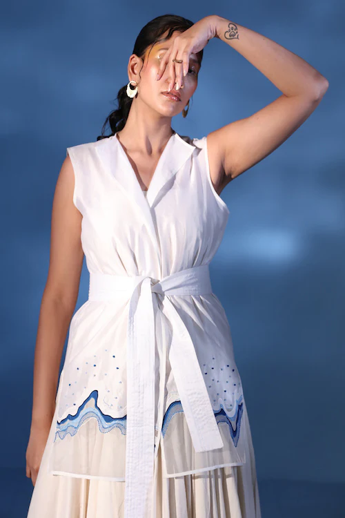 Chambray & Co.'S Evian Resham Thread Embroidery Silk Set - Image 5