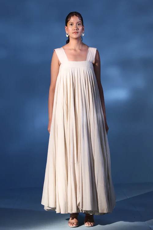 Chambray & Co.'S Evian Resham Thread Embroidery Silk Set - Image 7