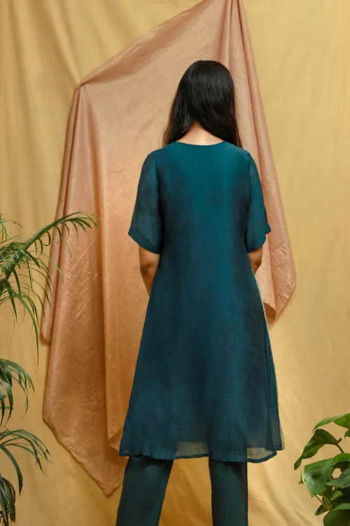 Chambray & Co.s Husn Coord Set - Image 4