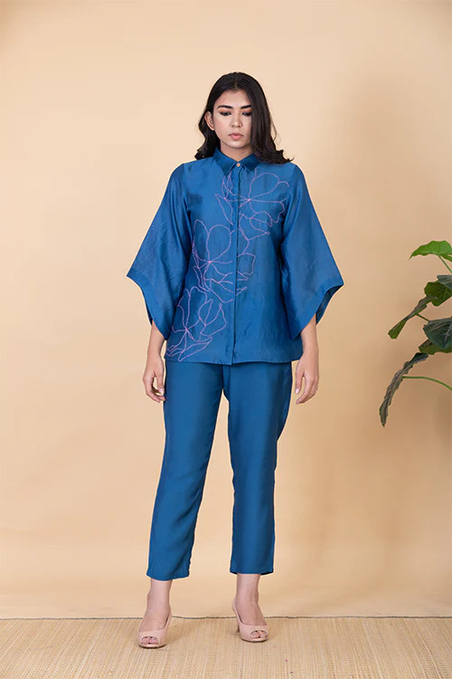 Chambray & Co.'S Jade Vegan Silk Coord Set - Image 3