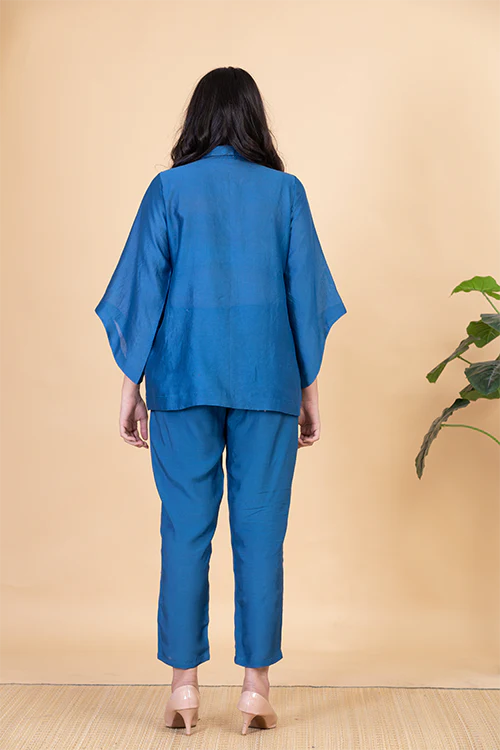 Chambray & Co.'S Jade Vegan Silk Coord Set - Image 5