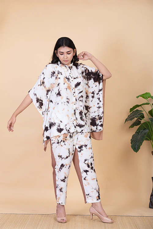 Chambray & Co.'S Kai Vegan Silk Coord Set - Image 2