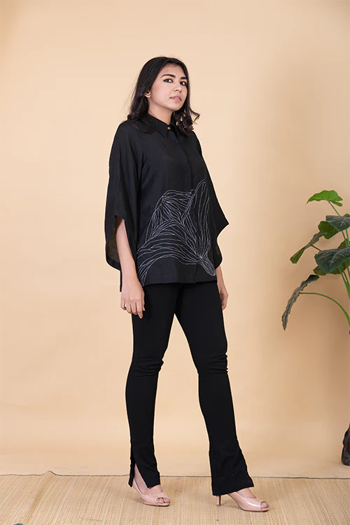 Chambray & Co.'S Maze Vegan Silk Coord Set - Image 2