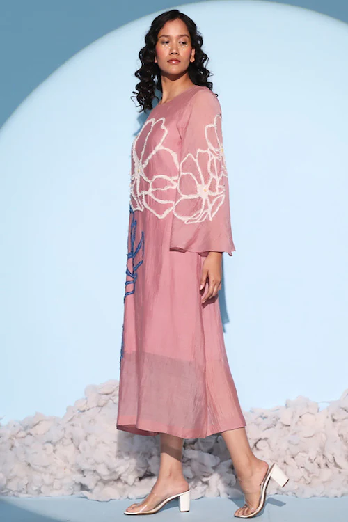 Chambray & Co.'S  Set Elenor Ravelled Applique Silk Set - Image 7