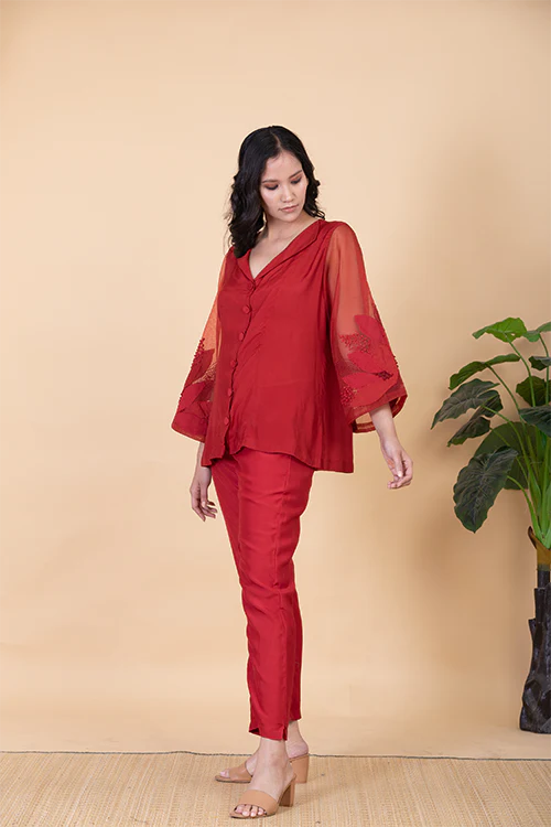 Chambray & Co.'S Suzie Vegan Silk Coord Set - Image 6