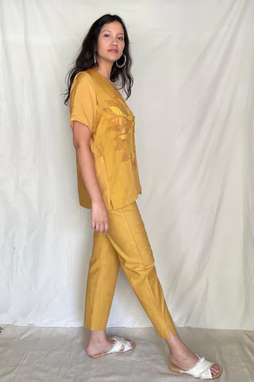 Chambray & Co.s Yulia Top - Image 7