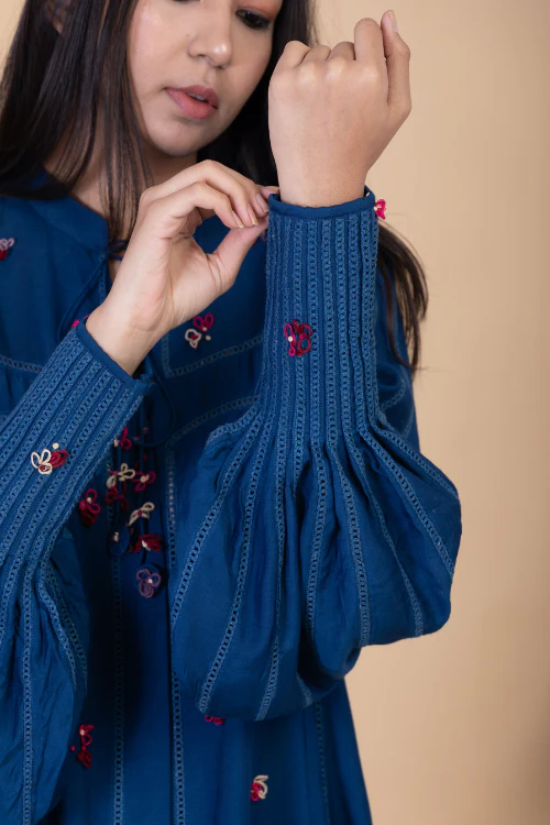 Chambray & Co.'S Zairi Hand Emboirdered Vegan Silk Coord Set - Image 2