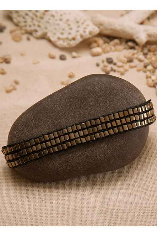 Dhaaga Chic Glam Golden Band Bracelet - Image 2