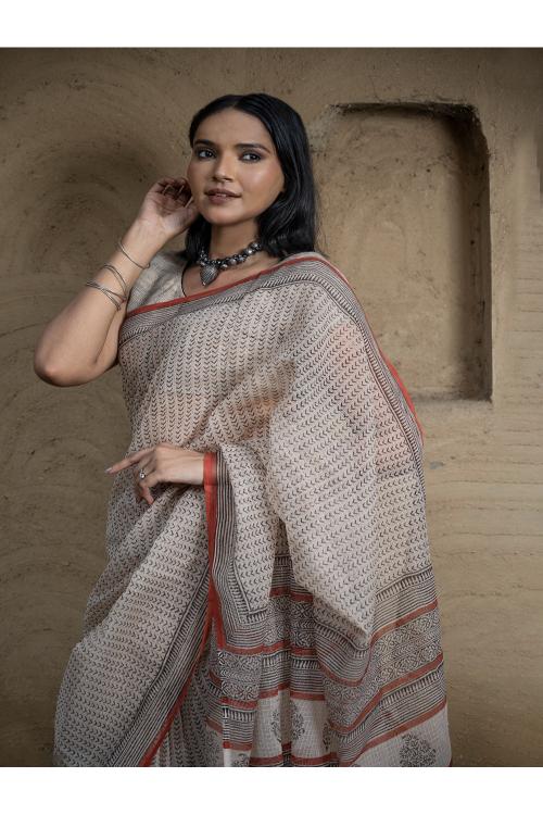 Classic Appeal. Bagru Hand Block Printed Kota Doria Saree - Beige Elegance - Image 4
