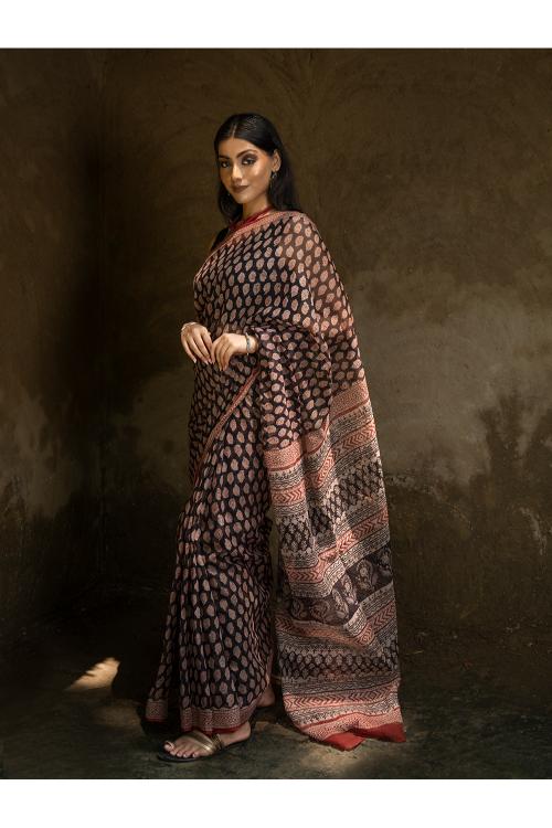Classic Appeal. Bagru Hand Block Printed Kota Doria Saree - Black Ornate - Image 13