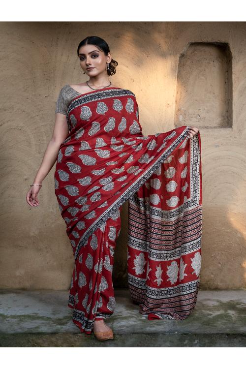 TICH Classic Appeal. Bagru Hand Block Printed Modal Satin Saree - Red Paisleys - Image 5