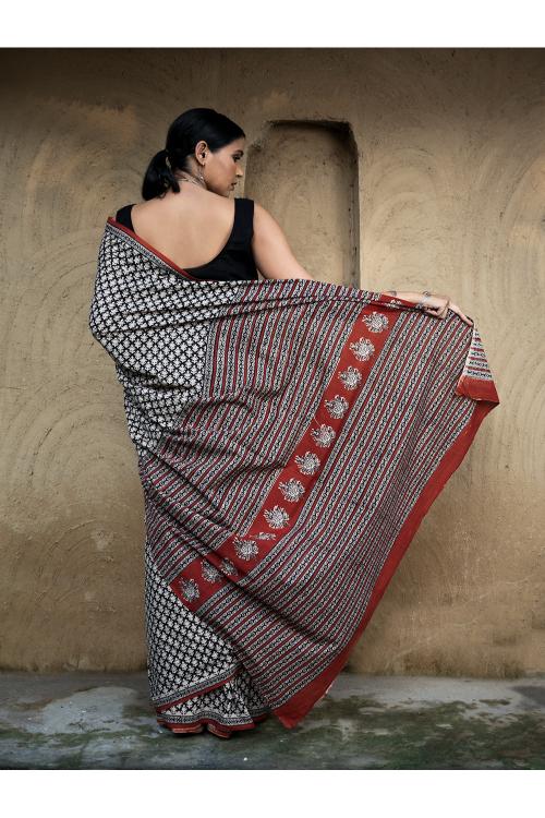 TICH Classic Appeal. Bagru Hand Block Printed Mul Cotton Saree - Black Leaf - Image 5