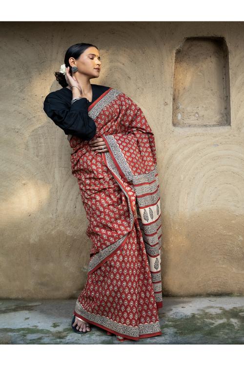 TICH Classic Appeal. Bagru Hand Block Printed Mul Cotton Saree - Vibrant Flora - Image 11