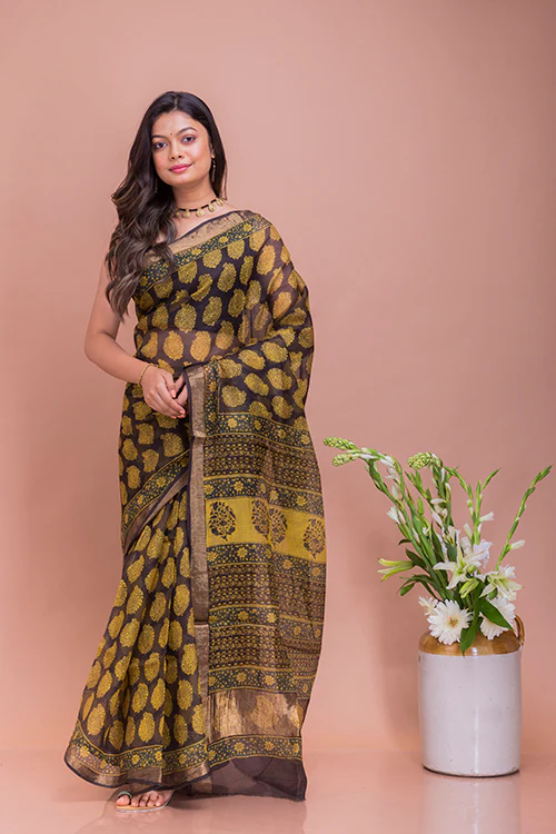 TICH Classic Elegance. Bagru Block Printed Kota Silk Doria Saree - Yellow Paisleys - Image 4