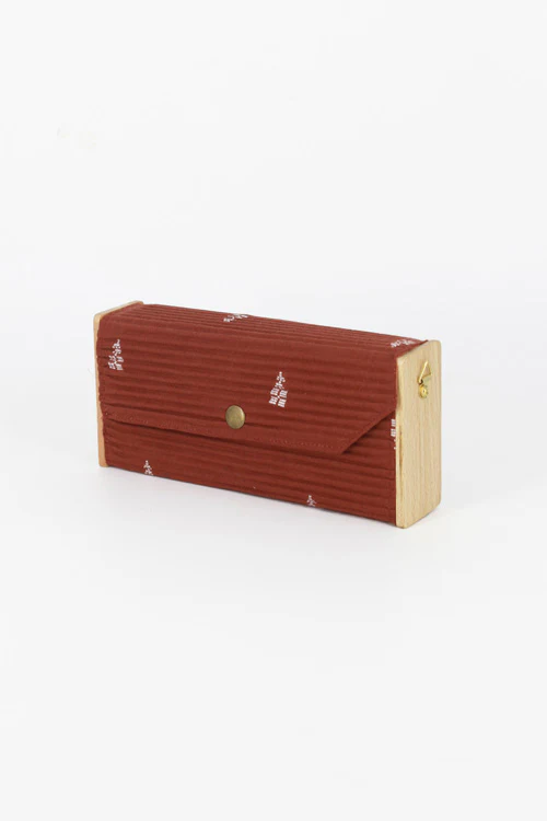 Lukka Chuppi Cocoa Mini Clutch - Single Sleeve - Image 3